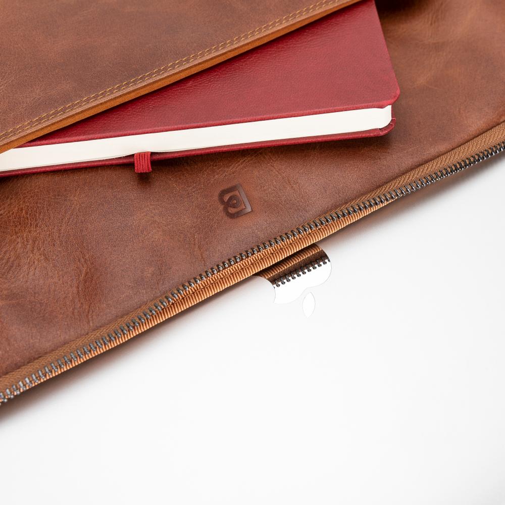 Hamilton Slim Genuine Leather Laptop / Tablet Sleeve