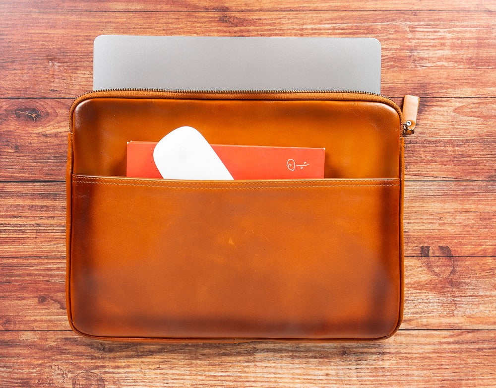 Awe Slim Leather Laptop / Tablet Bag - saracleather