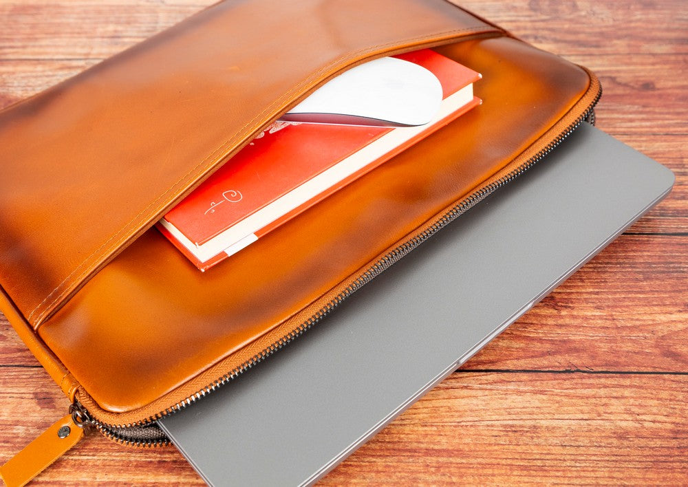 Awe Slim Leather Laptop / Tablet Bag - saracleather