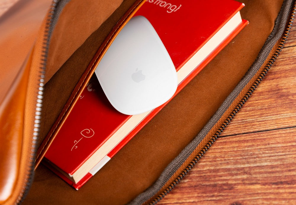 Awe Slim Leather Laptop / Tablet Bag - saracleather