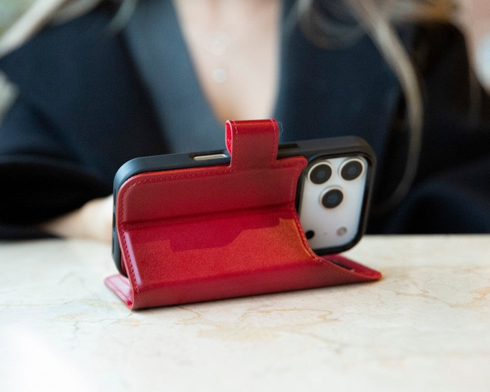 Magic iPhone 17 Pro Max Leather Detachable Wallet Case (RFID, Bouletta)