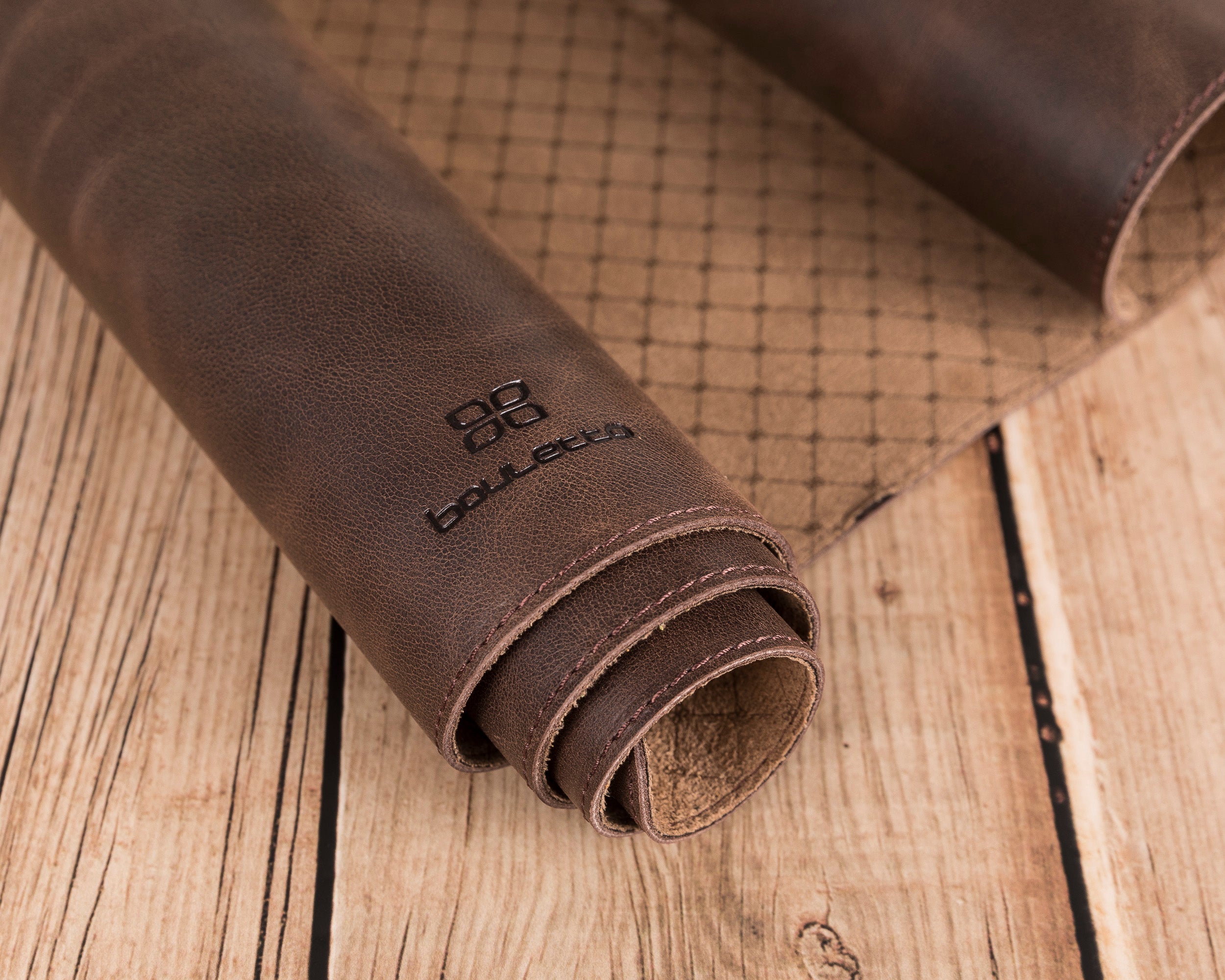 Axion Genuine Natural Leather Desk Mat