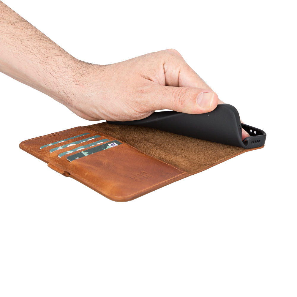 Delfi, TD Wallet iPhone 13 Pro Genuine Leather Wallet Case