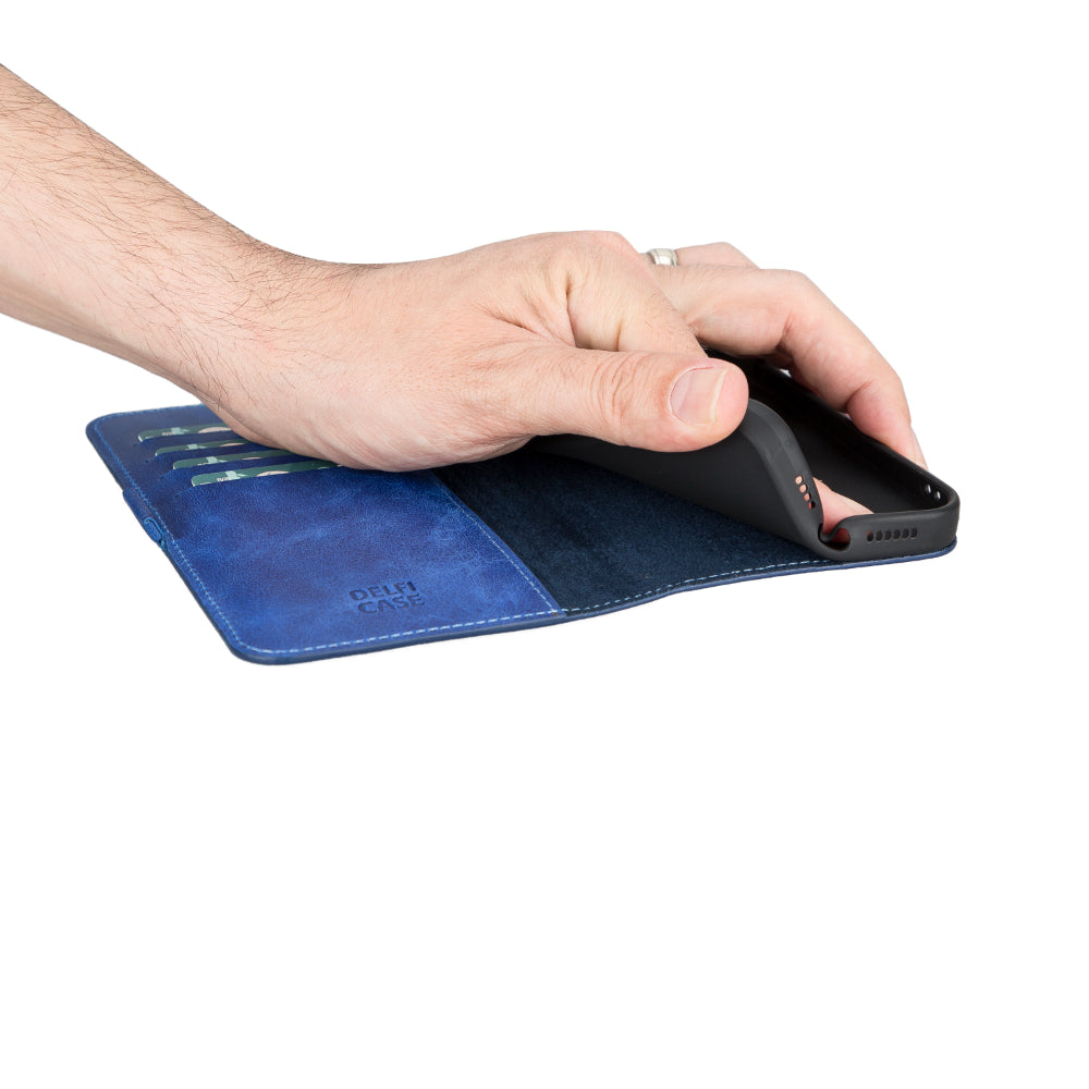 Delfi, TD Wallet iPhone 13 Pro Genuine Leather Wallet Case