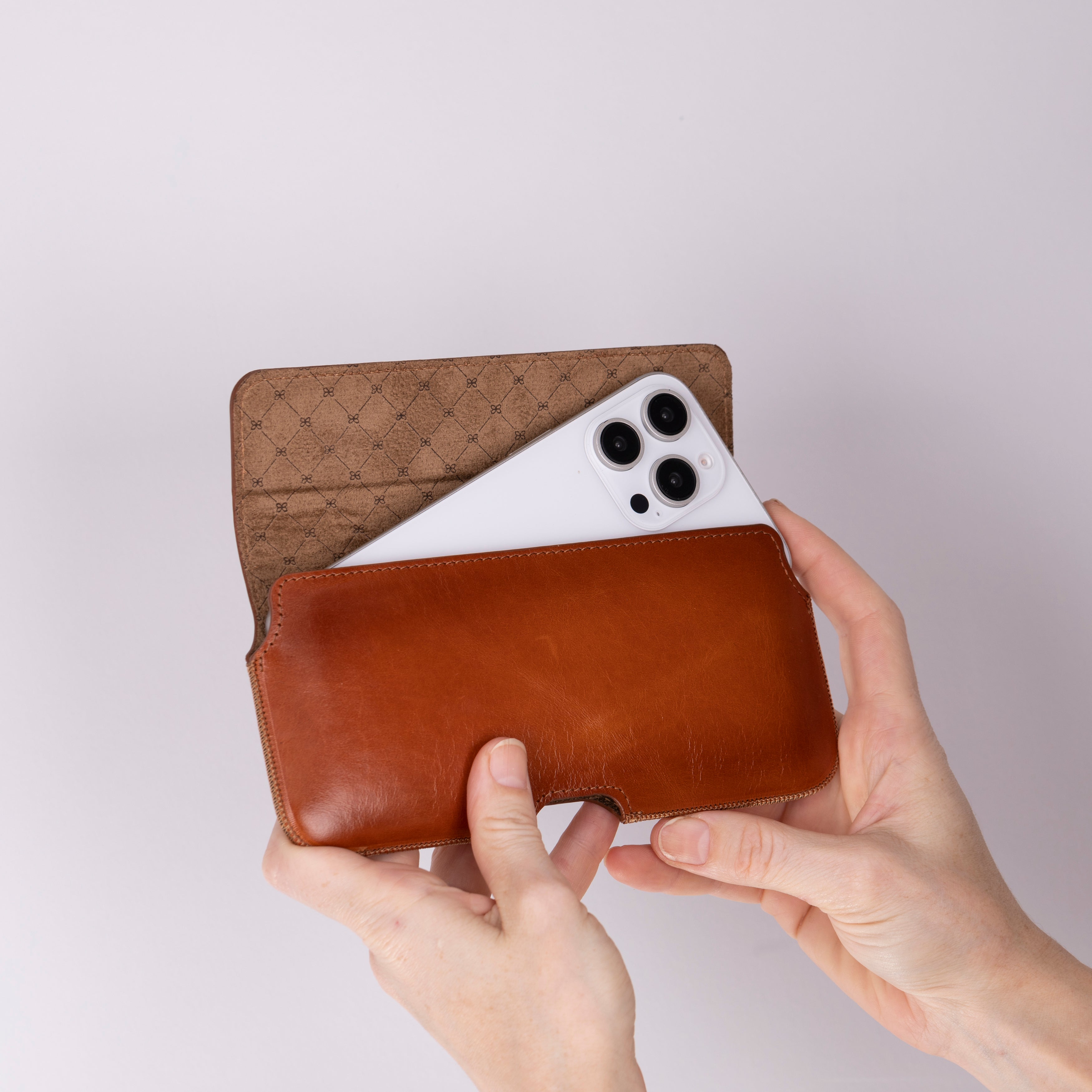 Aslant Belt iPhone 16 Pro Genuine Leather Case