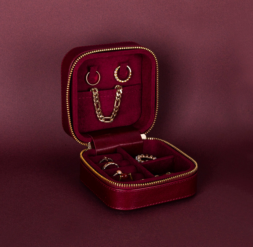 Amanda Genuine Leather Jewelry Box