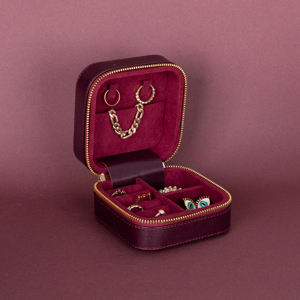 Amanda Genuine Leather Jewelry Box