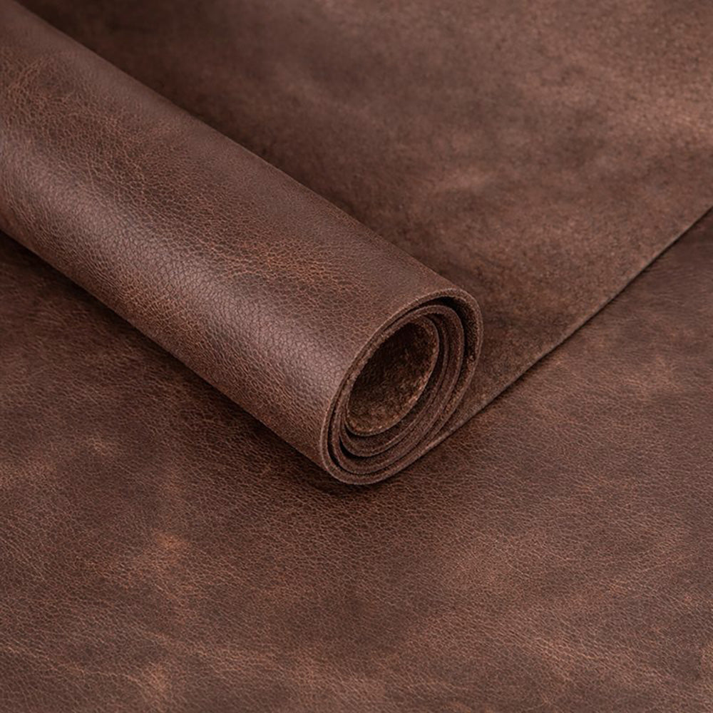 Leeds Slim Genuine Leather Laptop / Tablet Sleeve