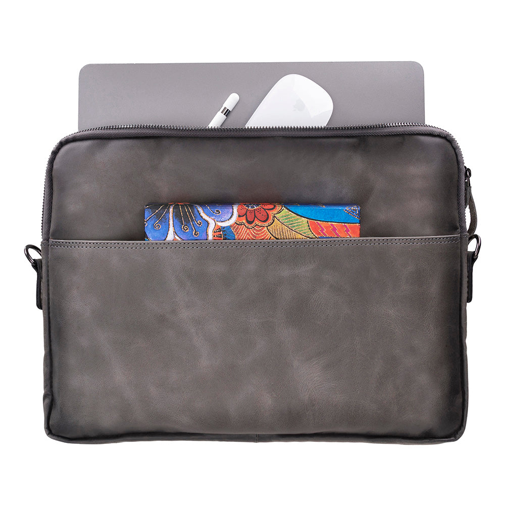Leeds Slim Genuine Leather Laptop / Tablet Sleeve