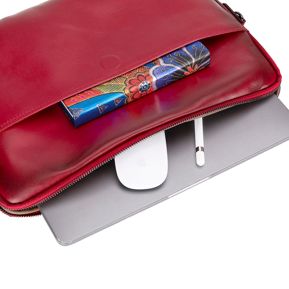 Leeds Slim Genuine Leather Laptop / Tablet Sleeve