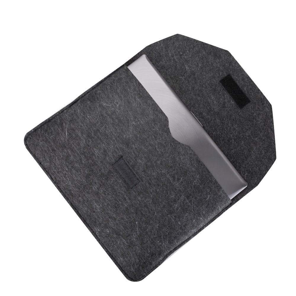 Dolly Felt Laptop Sleeve - Up to 11"