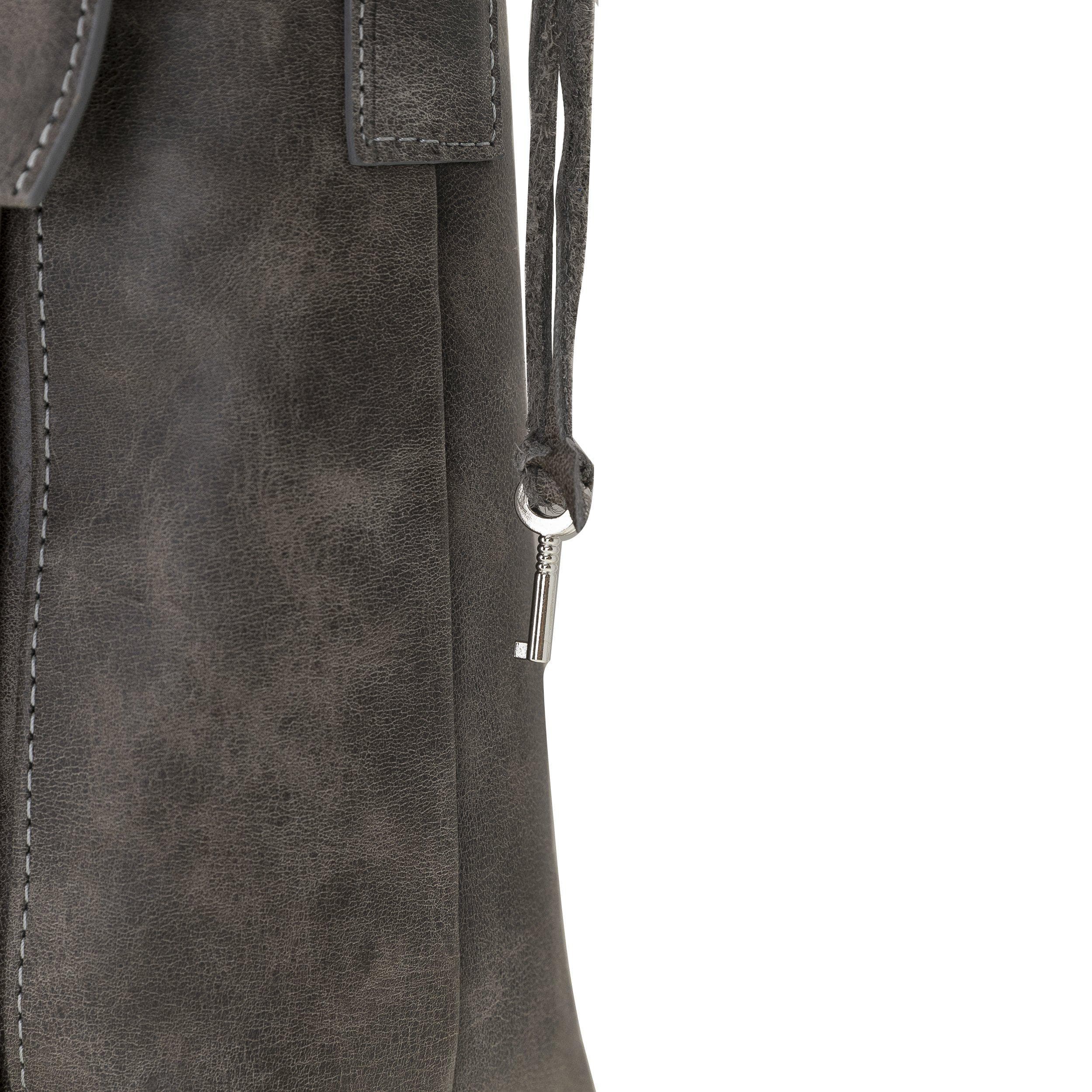 Canzo Genuine Leather Briefcase