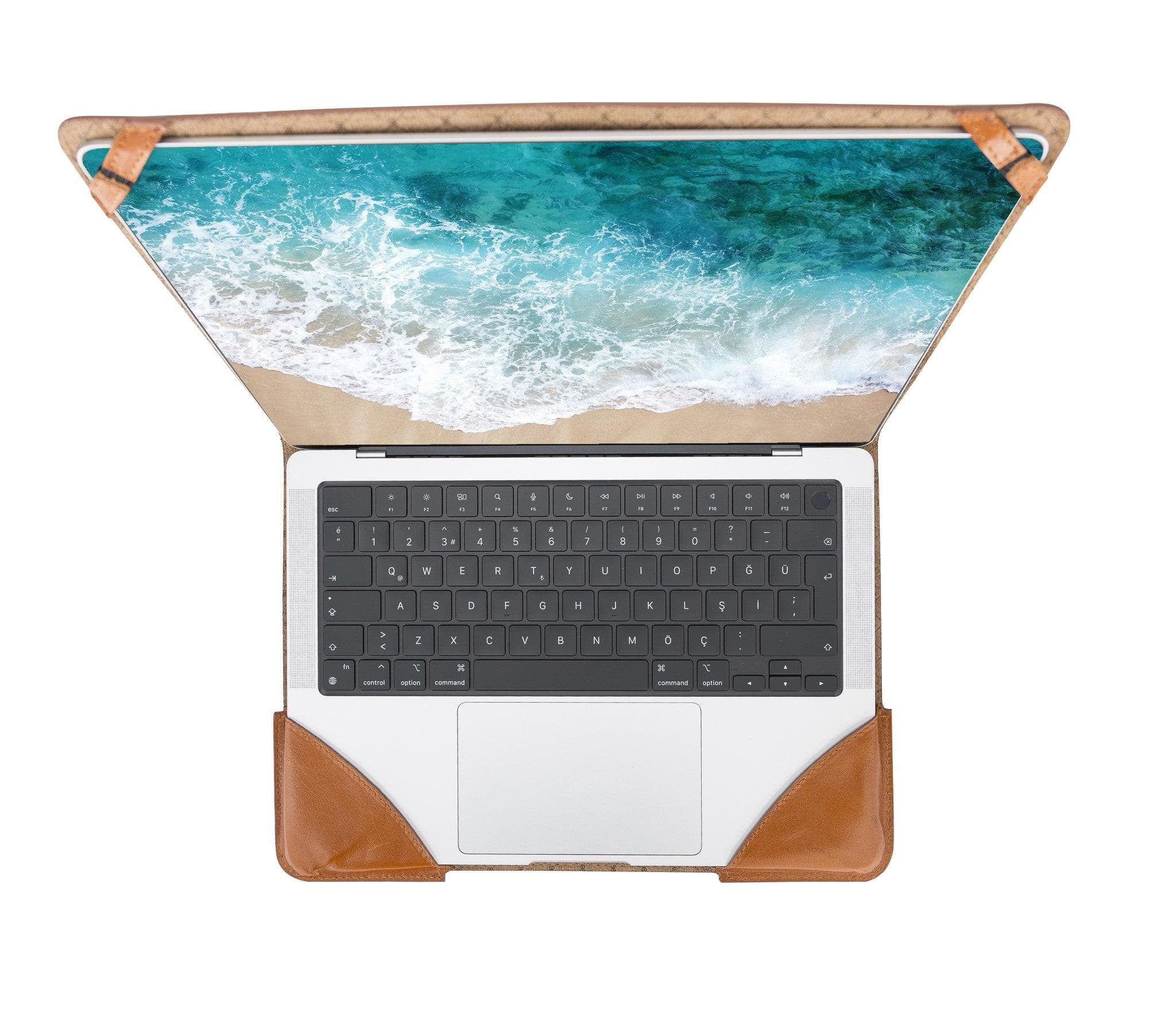 Chester Genuine Leather MacBook Pro 13" to 16" Sleeve