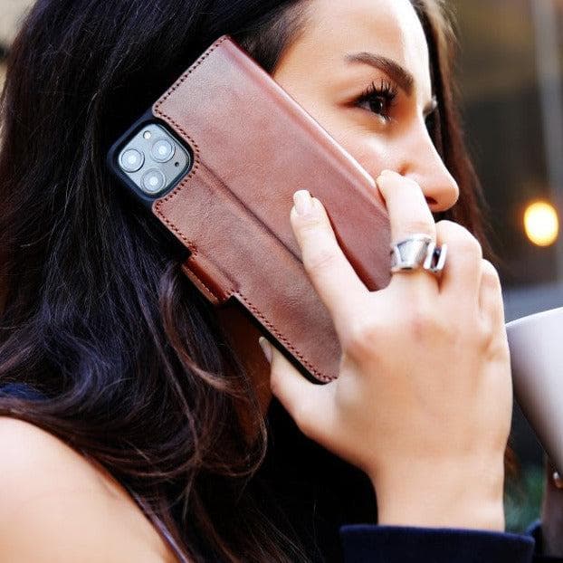 Magic iPhone 13 Mini Detachable Genuine Leather Wallet Case
