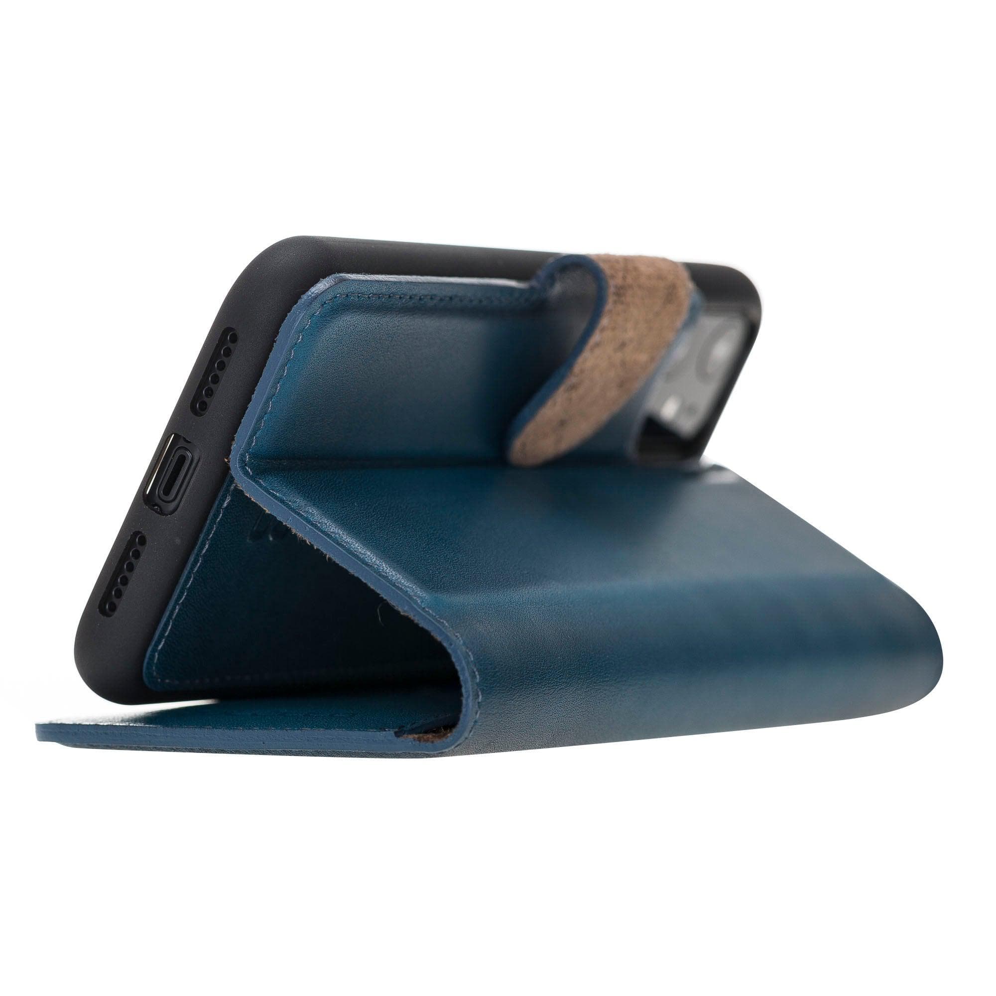Magic iPhone 11 Genuine Leather Detachable Wallet Case