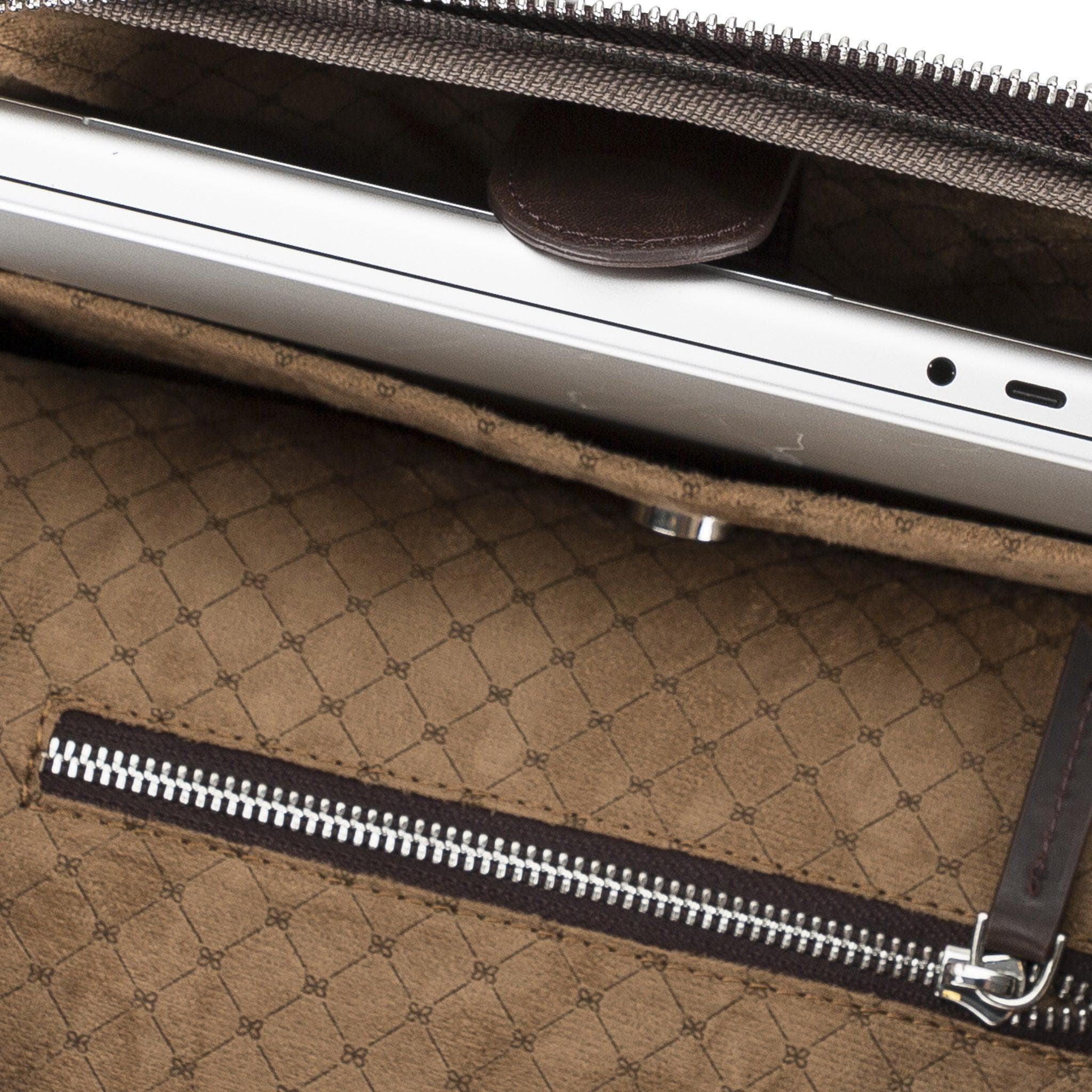 Molde Genuine Leather Backpack for Daily Life / Laptop / MacBook