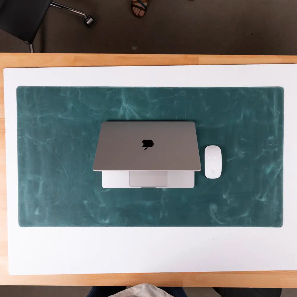 Hakiki Deri Masa Örtüsü 37x80