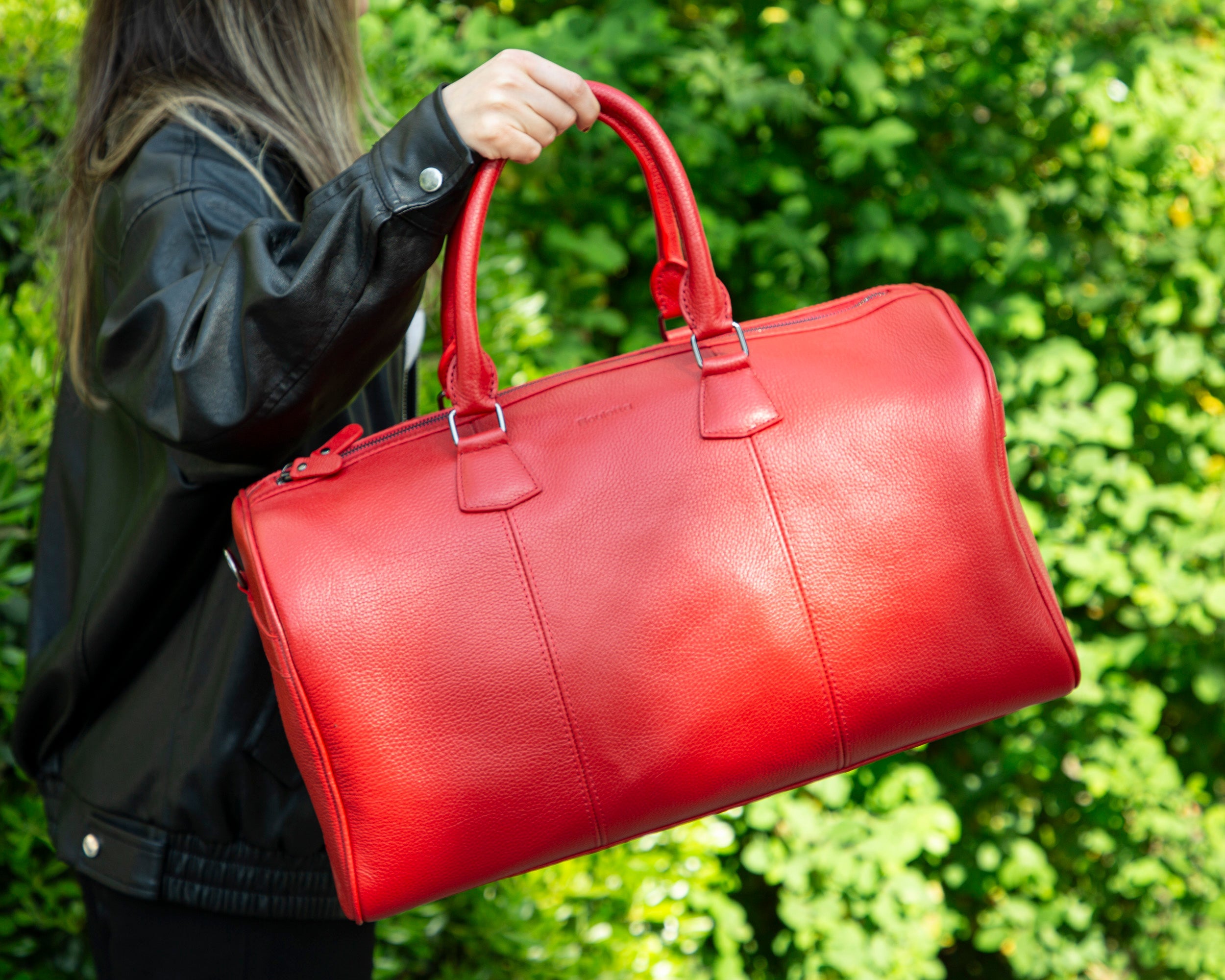 Crestiva Genuine Leather Weekend Duffle Bag
