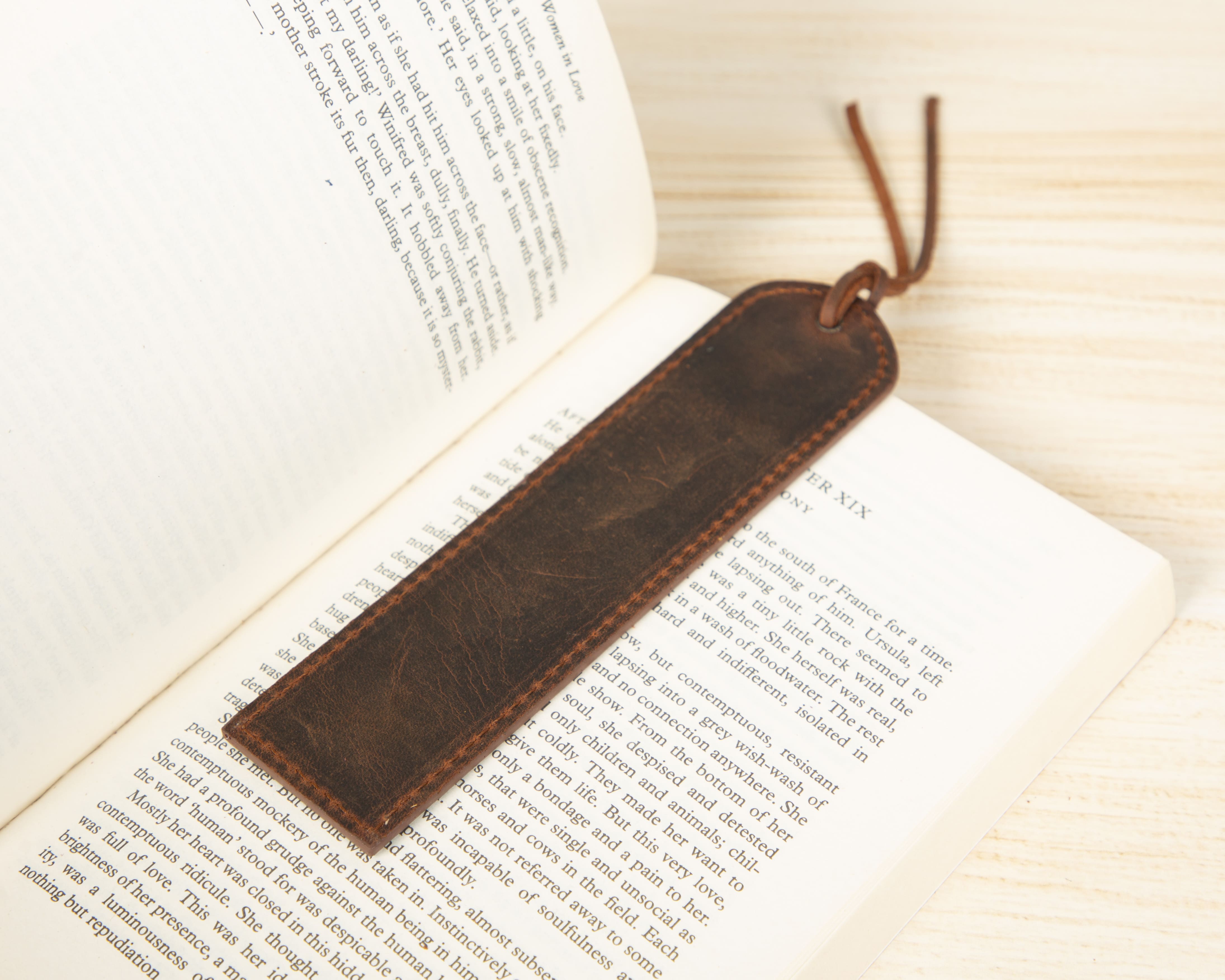 Markora Stitched Genuine Leather Bookmark