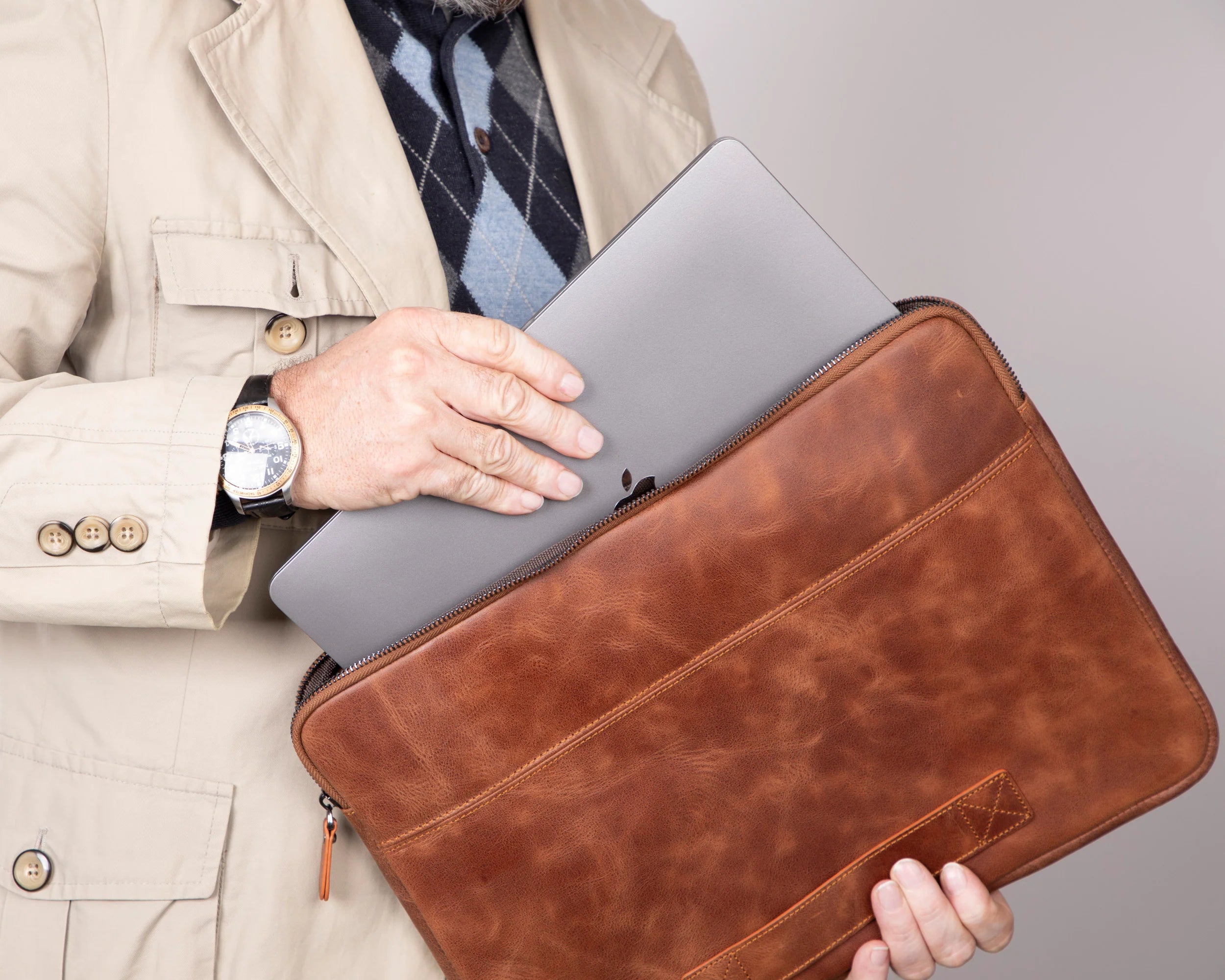 Awe Slim Genuine Leather Laptop / Tablet Bag