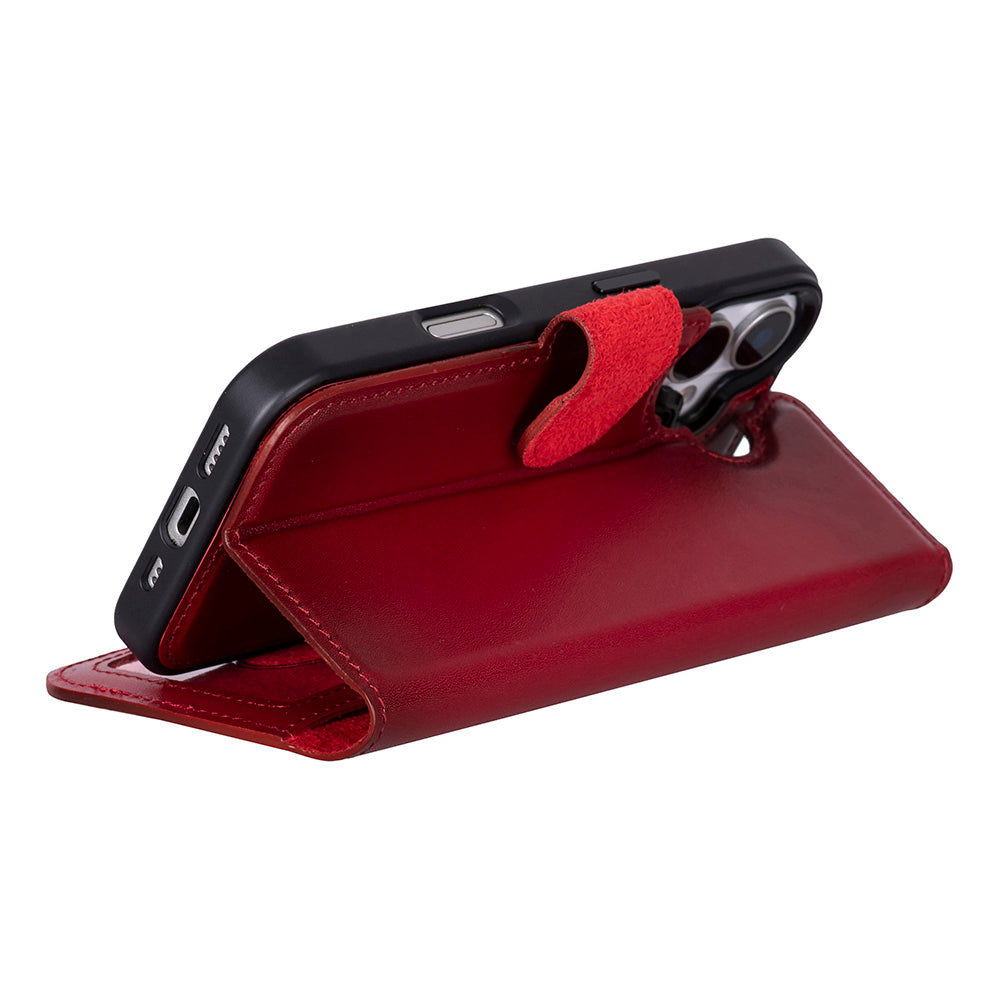Magic iPhone 17 Detachable Genuine Leather Wallet Case