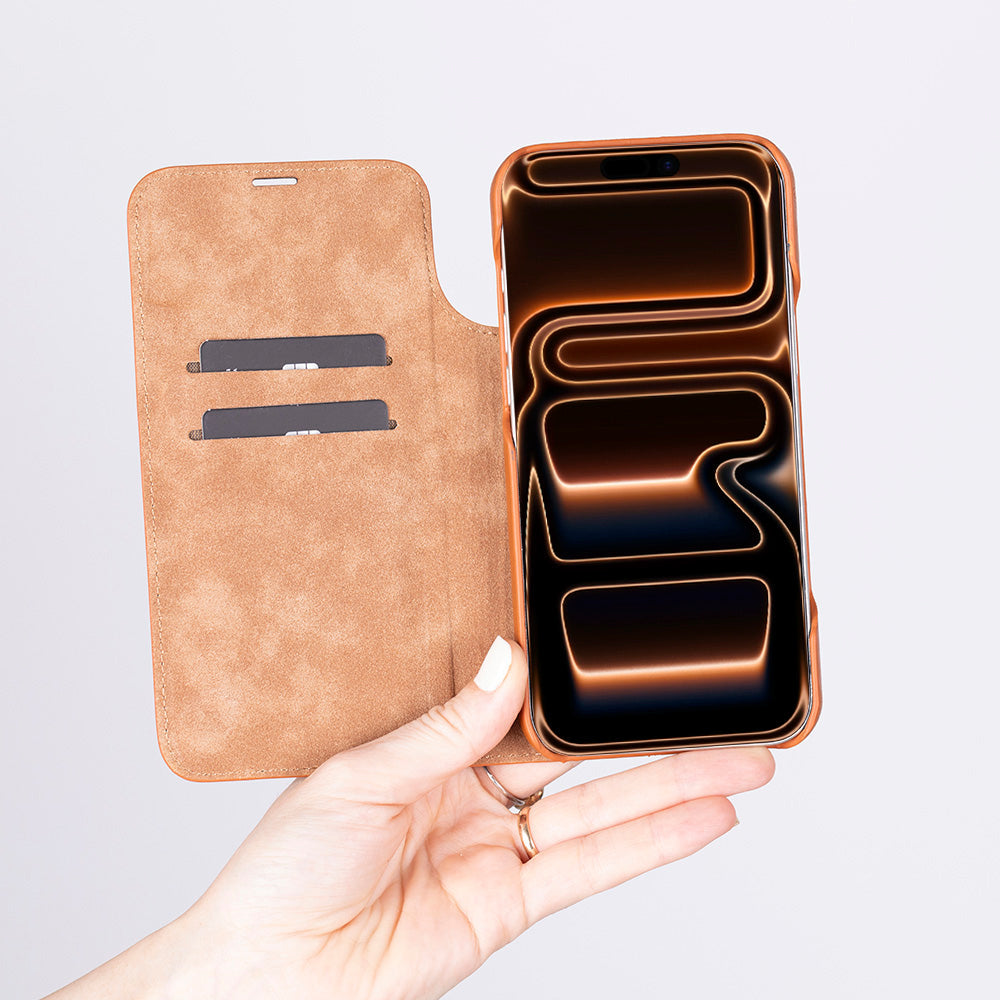 Sonat Genuine Leather iPhone 17 Pro Folio Case