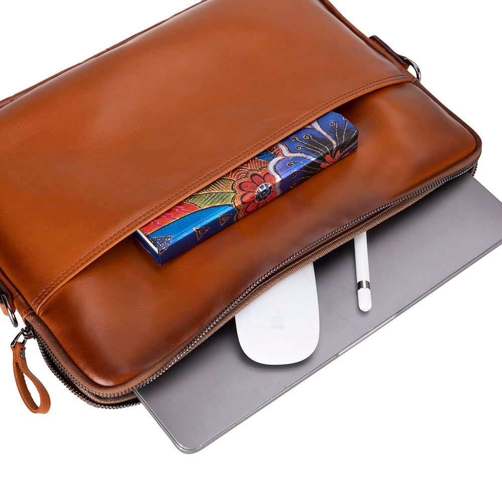 Leeds Slim Genuine Leather Laptop / Tablet Sleeve
