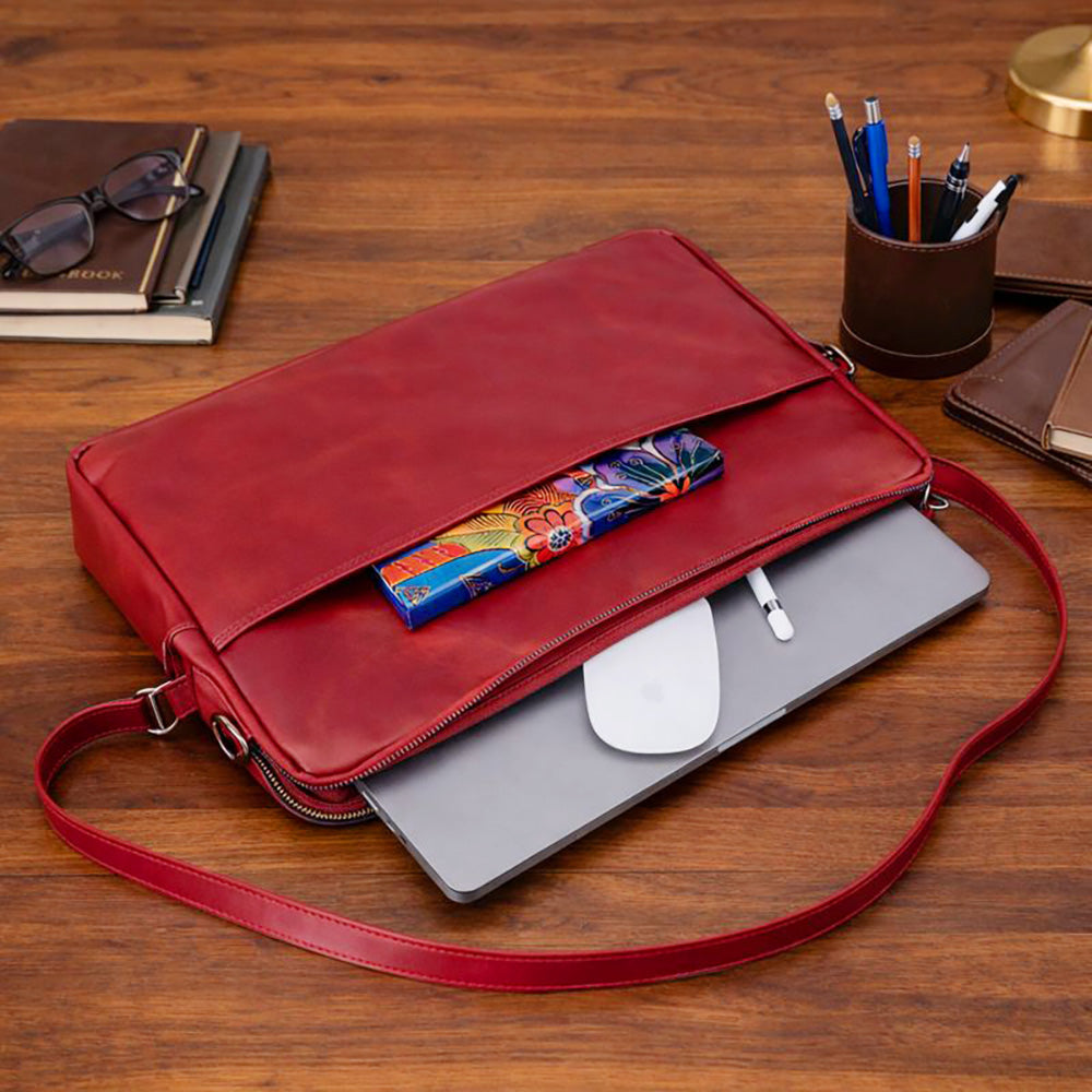 Leeds Slim Genuine Leather Laptop / Tablet Sleeve