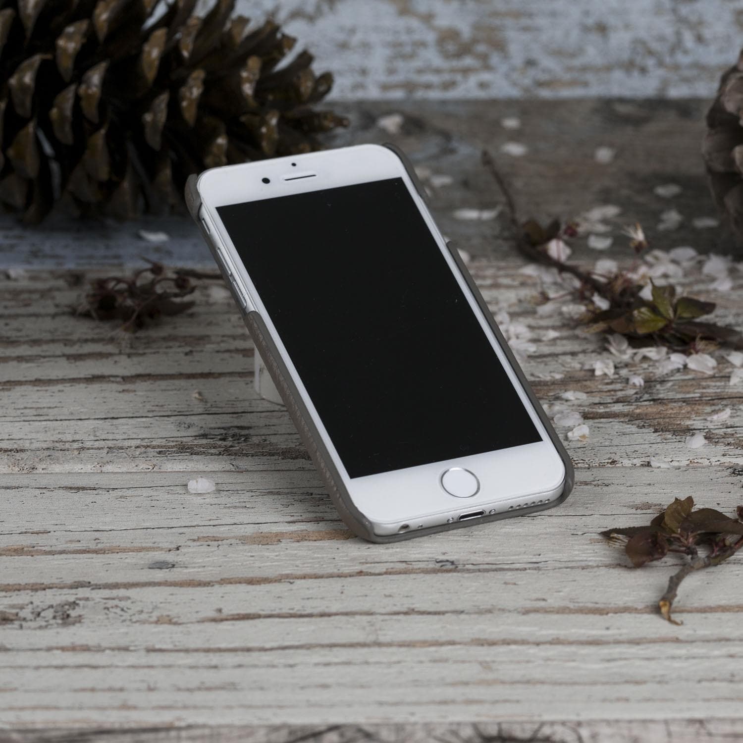 Ultimate Jacket Leather iPhone 6 / 6S Case with Card Holder