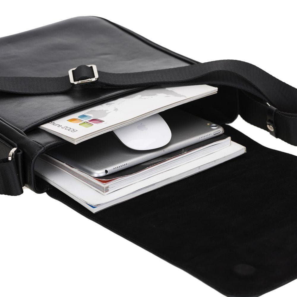 Calisto Leather Messenger Bag