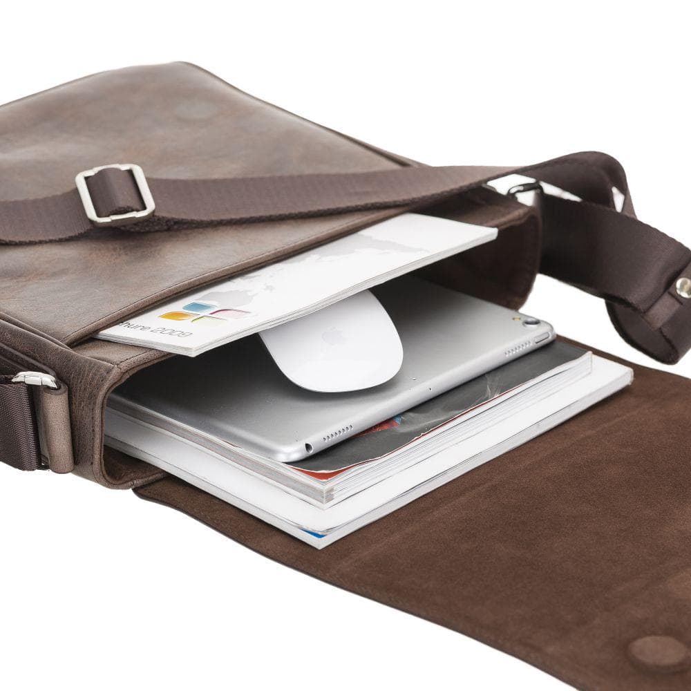 Calisto Leather Messenger Bag
