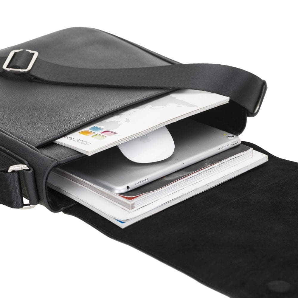 Calisto Leather Messenger Bag