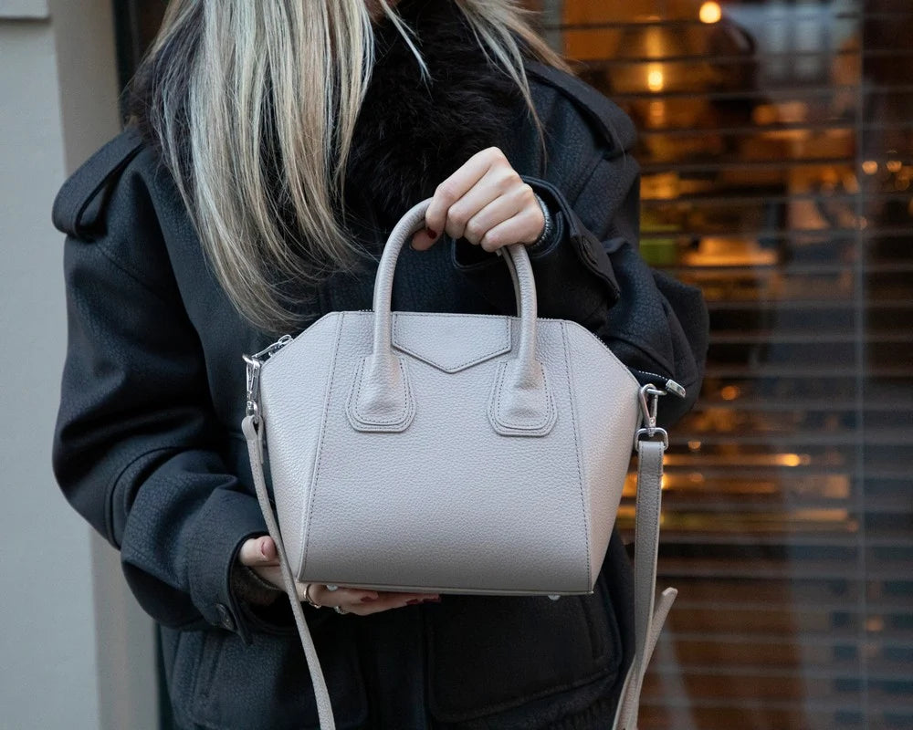 Lorenza Genuine Leather Women's Bag, Medium