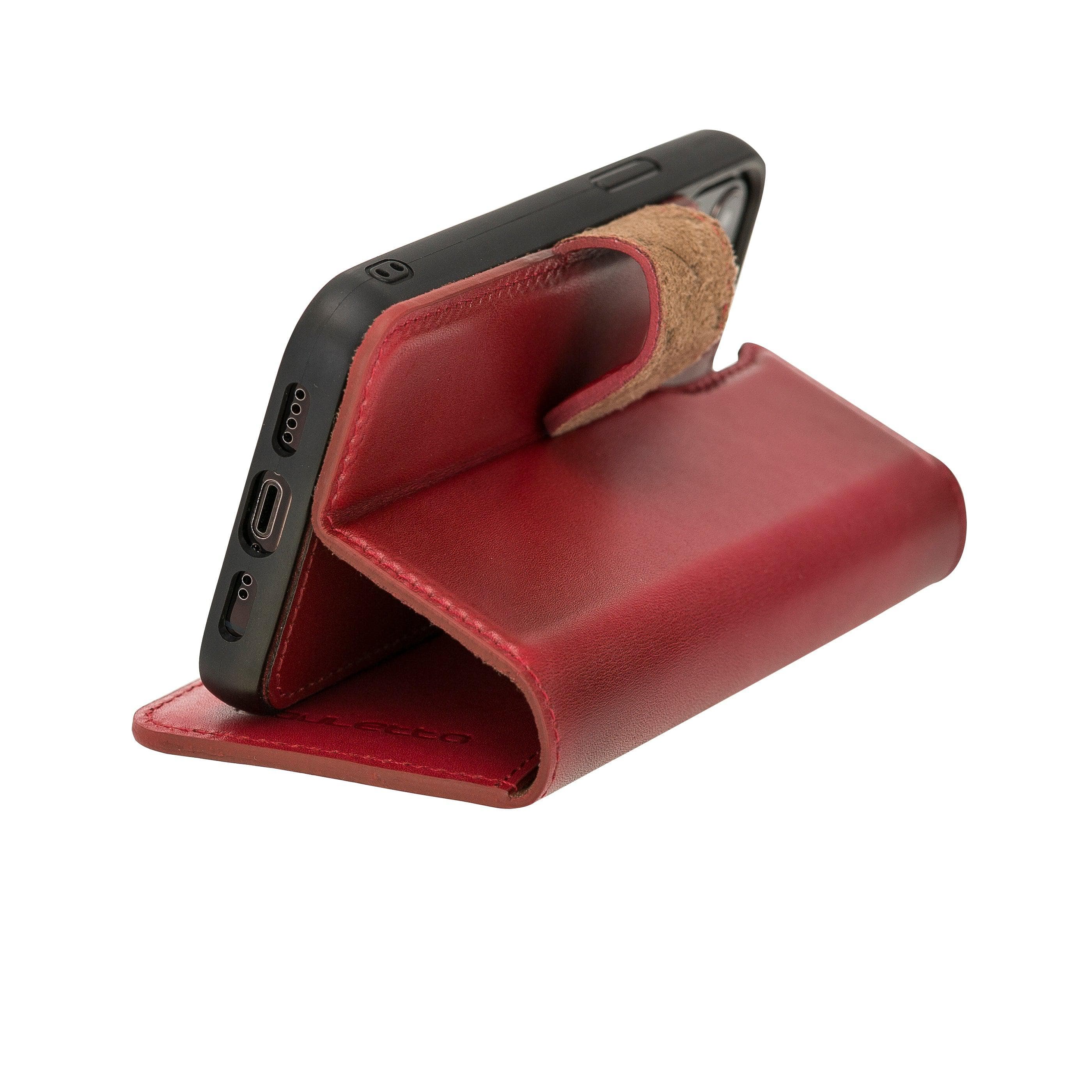 Magic iPhone 12 / 12 Pro Leather Detachable Wallet Case