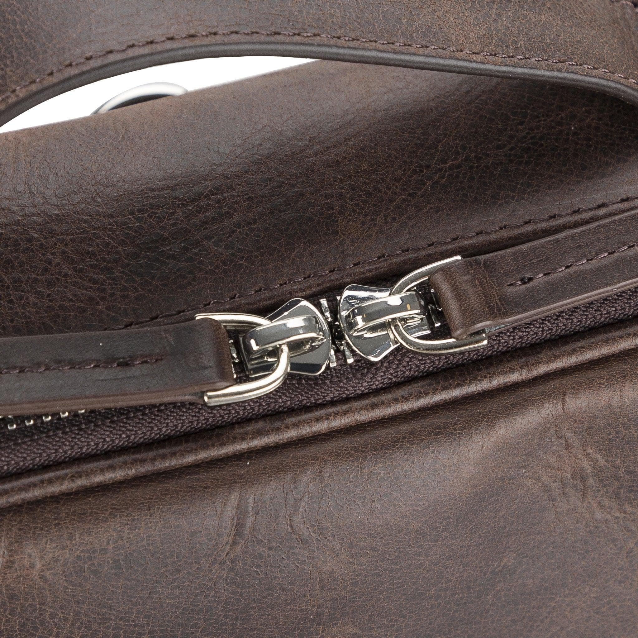 Molde Leather Backpack for Daily Life / Laptop / MacBook