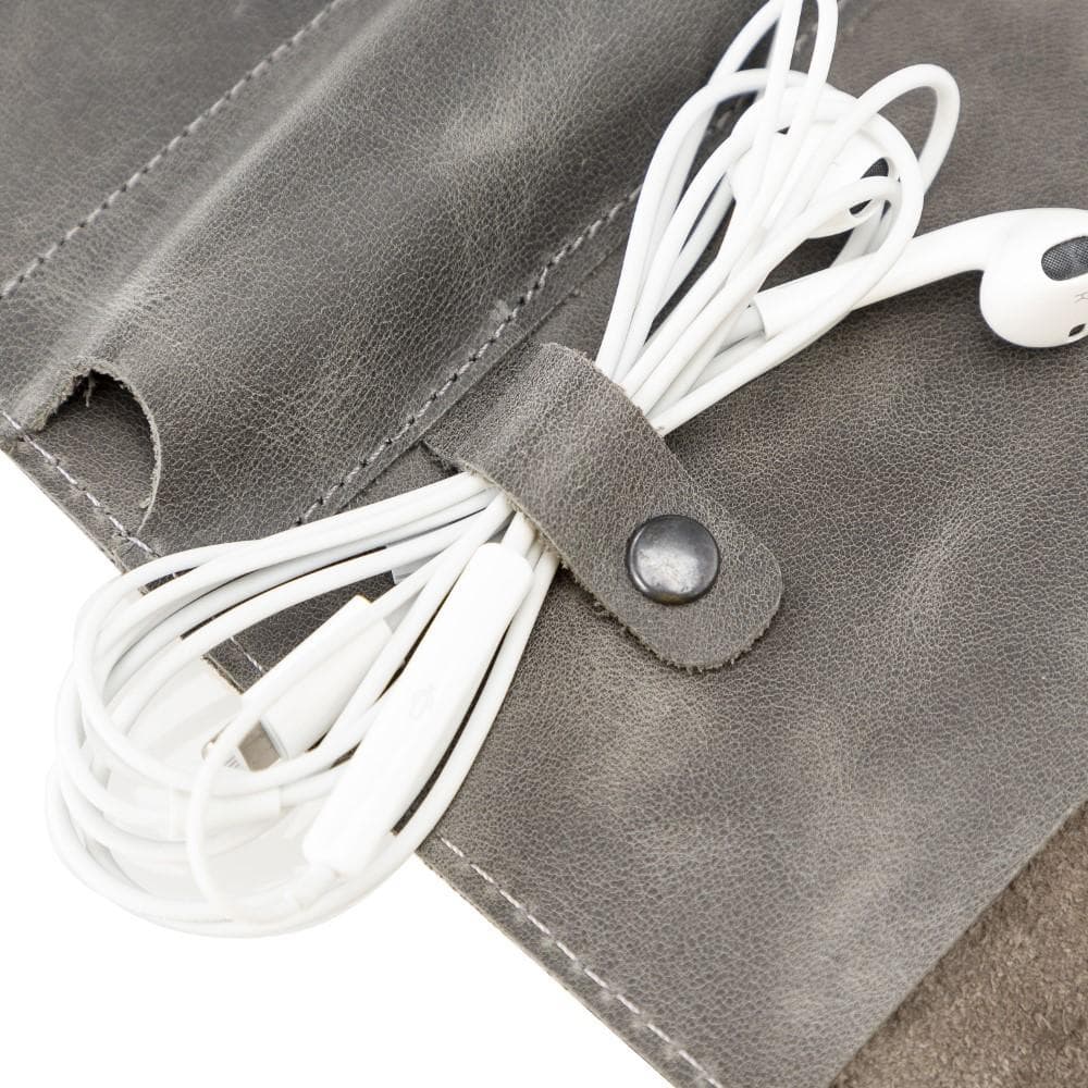 Danny Leather Organizer