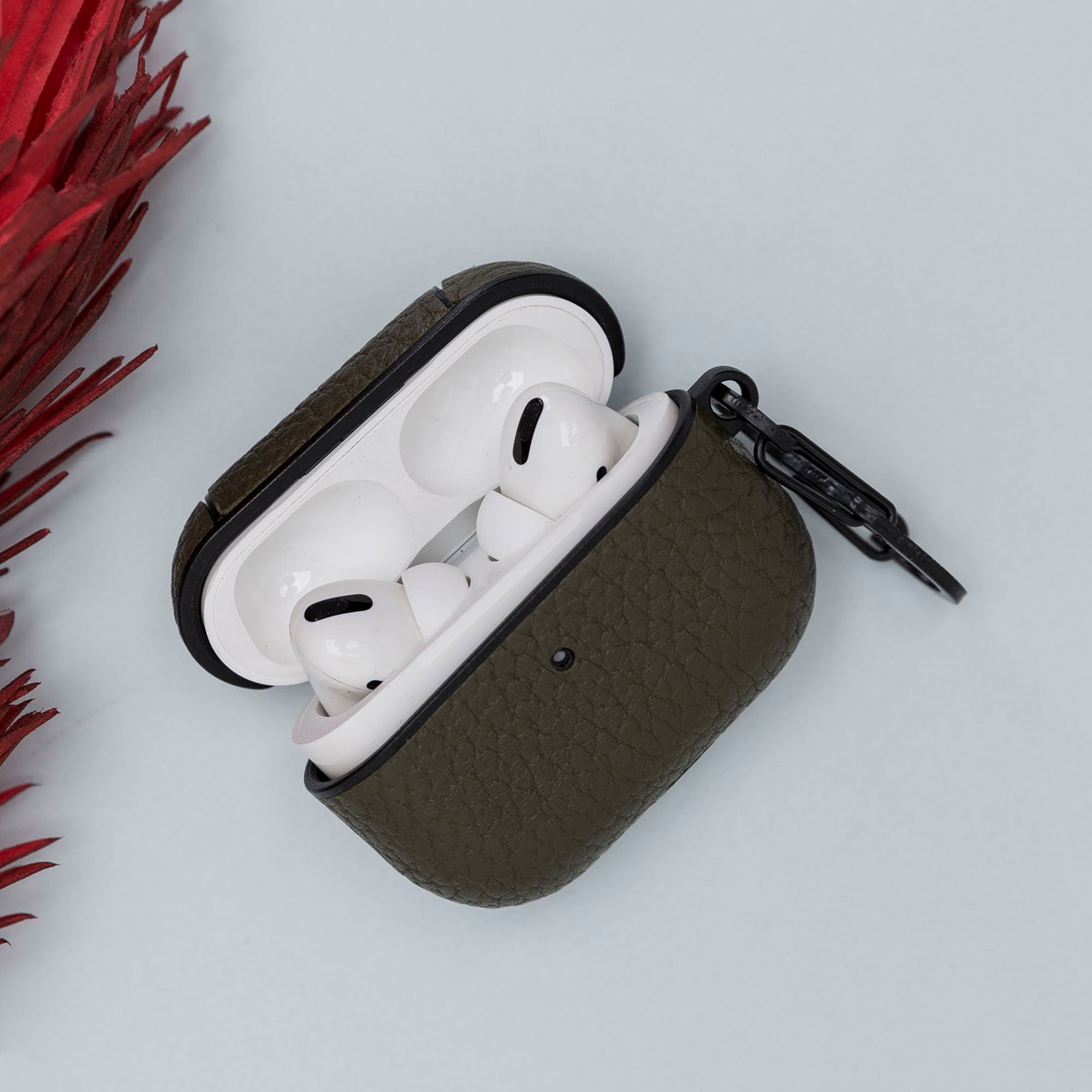 Juni Leather Capsule Case for AirPods Pro - GREEN - saracleather